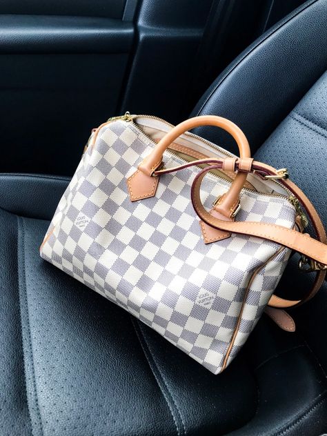 Louis Vuitton Speedy 25 Bandouliere, Τσάντες Louis Vuitton, Speedy 25 Bandouliere, Louis Vuitton Handbags Speedy, Vintage Louis Vuitton Handbags, Betty Boop Purses, Sac Louis Vuitton, White Louis Vuitton, Big Handbags