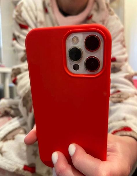 ❤️Red❤️. You already know what color you want for your cover!!??. We ship all over the country!!! 💪❤️ Red Silicone Phone Case, Red Iphone Case Aesthetic, Red Phone Case Aesthetic, Red Phone Case, Iphone Selfie, Red Iphone Case, Red Cases, Tech Cases, Pretty Iphone Cases