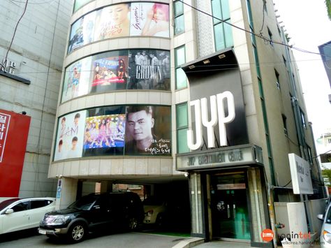 Jyp Entertainment Building, Low Tv Unit, Grey Tv Unit, Entertainment Building, Dr Visuals, Jyp Entertainment, Theory Test, Living Room Entertainment Center, Cat Pee