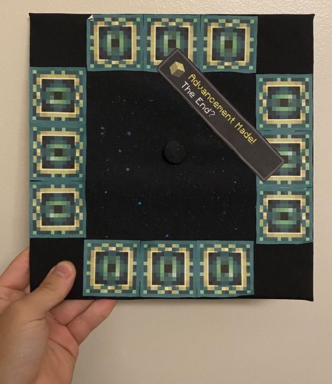 Minecraft Graduation Cap, Funny Graduation Cap Decoration, Senior Year Diy, Funny Graduation Caps, Creative Graduation Caps, Grad Diy, College Grad Cap Ideas, Graduation Cap Decoration Diy, High School Graduation Cap