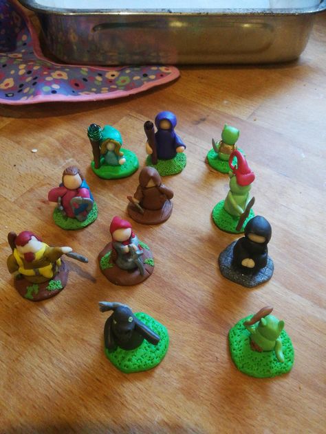 Dnd Clay Figures, Polymer Clay Dnd Miniatures, Miniature Figures Fantasy, Dungeons And Dragons Diy, Dnd Figures, Dnd Diy, Dnd Crafts, Dnd Mini, Dnd Minis