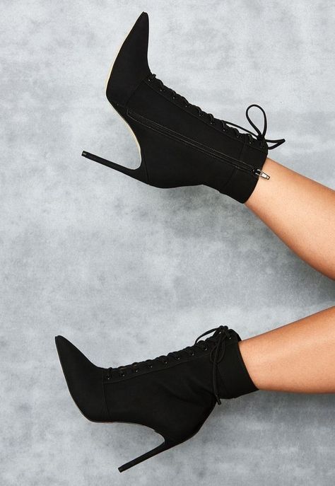 High Heel Lace Up Boots, Lace Up Heel Boots Outfit, Black Stiletto Boots Outfit, Black Leather High Heels, Stiletto Boots Outfit, Elegant Shoes Heels, Heeled Lace Up Boots, Pencil Heels, Black Stiletto Heels