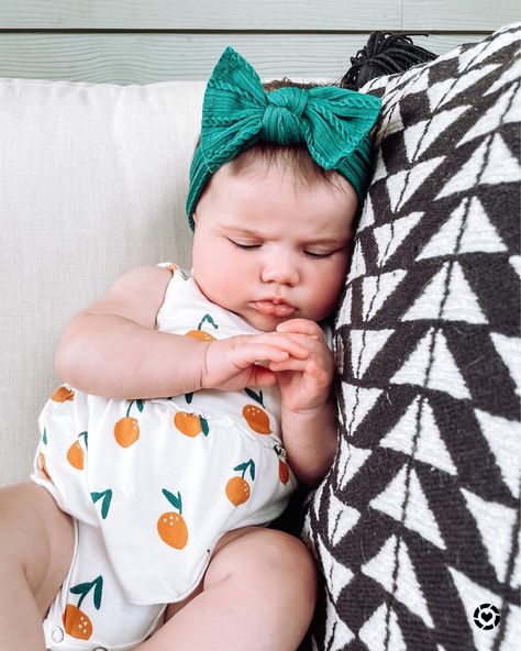 Baby outfit, gender neutral outfit, summertime baby outfit, baby girl wearing a onesie with an attached skirt. Onesie is orange pattern and baby is wearing a green bow Spearmint Baby, Summer Baby Clothes, Orange Baby, Baby Must Haves, Baby Organization, Nursery Inspiration, Baby Outfit, Sleeveless Bodysuit, Summer Baby