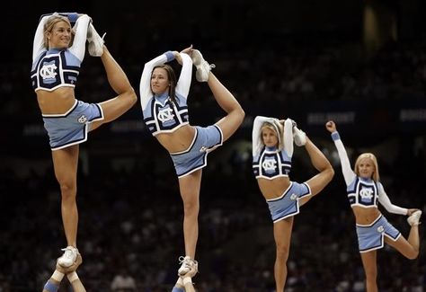 North Carolina Tar Heels cheerleaders Unc Cheerleaders, Cheerleading Photos, Tarheels Basketball, Cheerleading Stunt, Carolina Football, Southern Girls, Carolina Girl, Cheerleader Girl, Dream College