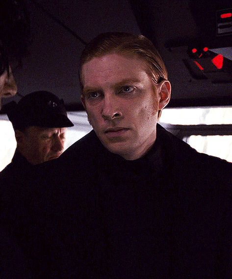 General Hux Aesthetic, I Guess Im In Love, Guess Im In Love, Hux Star Wars, Futuristic Bedroom, General Hux, Bread Man, Kylo Ren Adam Driver, Domhnall Gleeson