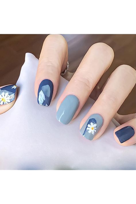 Short Square Press on Nails Spring and Summer Flower Design Fake Nails Blue Acrylic False Nails Glossy Full Cover Nails with Glue Nails for Women 24Pcs Short Fake Nails, Press On Nails Short, Nails Cute, Blue Acrylic Nails, Fake Nails With Glue, Nails For Women, Nails Spring, Nail Length, Stick On Nails