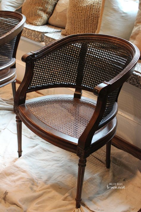 Cane Chair Makeover, Interior Mansion, Houses Beautiful, Unusual Houses, Rustic Dining Furniture, Cane Back Chairs, British Colonial Decor, Colonial Furniture, Cane Furniture