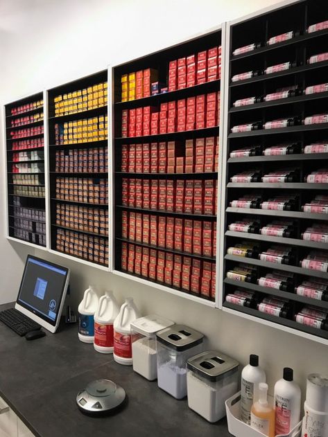 Salon Color Storage, Salon Color Bar, Hair Salon Interior Design, Salon Interior Design Ideas, Salon Design Ideas, Nail Salon Interior Design, Beauty Salon Interior Design, Home Hair Salons, Home Beauty Salon