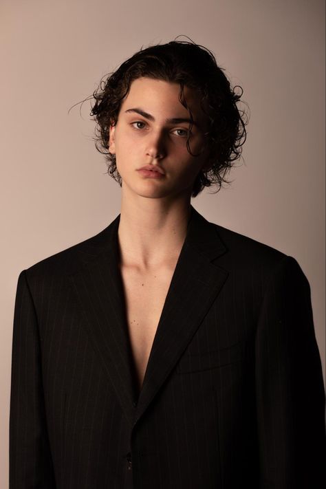 Scottish Male Models, Black Hair Male Model, Feminine Male Face, Wavy Hair Short Men, Black Haired Boy, Brown Eyes Aesthetic, Brown Eyes Black Hair, Men's Long Hairstyles