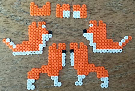 Knutselopdracht: Hond in 3D met strijkkralen Pony Bead Jewelry, Hama Beads 3d, 3d Perler Bead, Fusion Beads, Pixel Art Grid, Bunny Svg, Perler Bead Art, Beaded Jewelry Patterns, Crafty Craft