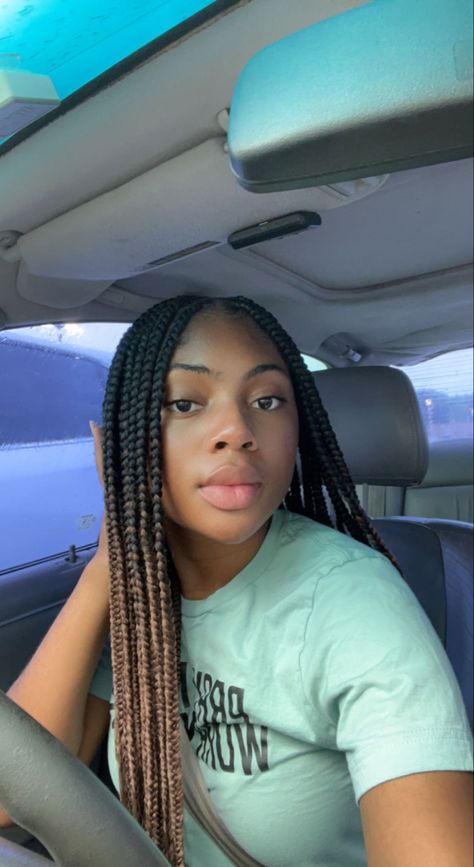 black girl | ombré braids | knotless braids | car selfie | aesthetic knotless braids | smedium braids 1b 30 Knotless Braids, Knotless Braids Ombre, 30 Knotless Braids, Ombré Braids, Ombre Braids, Braids Ombre, Car Selfie, Ombre Braid, Girl Car