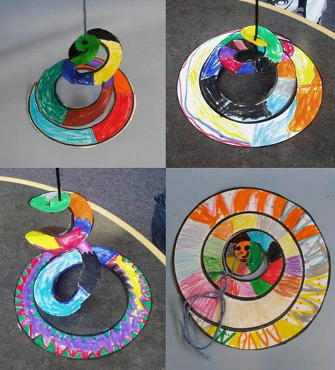 Spiral snakes - easy to make and very popular. Thanks for the template krokotak! http://krokotak.com/2012/11/wake-the-snake-and-color-it/ Spiral Snake, Paper Spiral, Library Crafts, Spiral Art, Childrens Church, Post Templates, Snakes, Toddler Activities, Crafts To Make