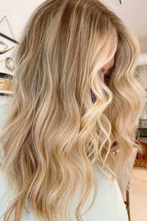 Balayage Hair Natural Blonde, Blond Hair Shoulder Length, Dandelion Blonde, Warm Honey Blonde Hair Balayage, Natural Honey Blonde Hair, Summer Blonde Highlights, Honey Blonde Hair Color Ideas, Light Honey Blonde, Sunny Blonde