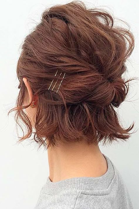 Short Hair Updos, Easy Updo Hairstyles, Easy Updo, Short Hair Lengths, Peinados Fáciles Para Cabello Corto, Short Wedding Hair, Penteado Cabelo Curto, Updo Hairstyles, Short Hair Updo