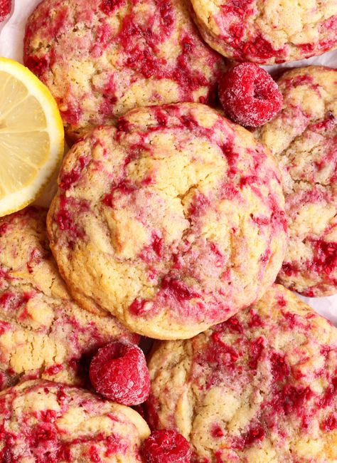 Raspberry Lemonade Cookies, Lemonade Cookies, Chocolate Raspberry Brownies, Brownie Vegan, Fruity Cookies, Berry Cookies, Frozen Raspberries, Blueberry Cookies, Raspberry Cookies