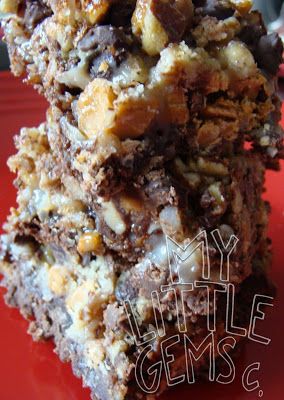 Ghirardelli Brownie Mix, Seven Layer Bars, Magic Cookie Bar Recipe, Brownie Mix Recipes, Cookie Bars Easy, Sweets Bar, Magic Cookie Bars, Layer Bars, Sweet Bar