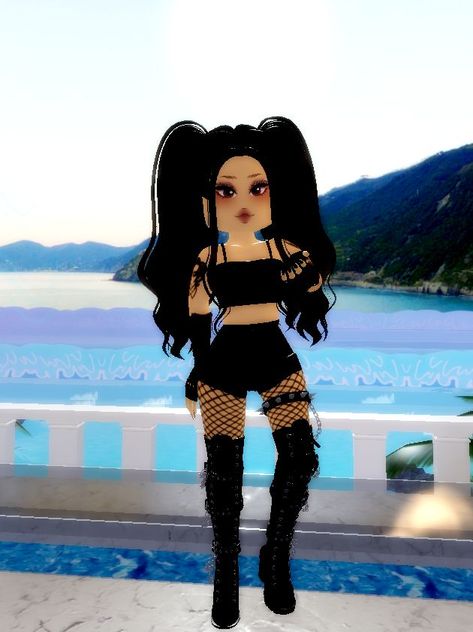 Royale High Free Outfits, Celebrity Royale High, Royale High Celebrity Look Alike, Celebrity Look Alike Royale High, Royale High Sets, Rh Outfit Hacks, Royal High Outfits Ideas, Royale High Ideas, Sunset Island