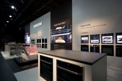 Kitchen Exhibition, Electronics Store Design, Kitchen Electronics, Kitchen Company, Bespoke Kitchen, Kitchen Showroom, Electronic Shop, Counter Display, Kitchen Design Trends