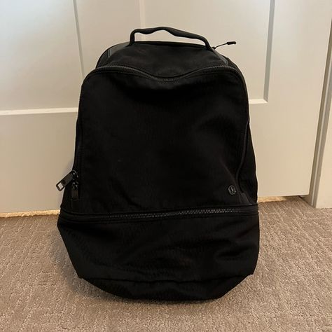 Lululemon backpack Black Lulu Backpack, Lululemon Backpack Black, Lululemon School Backpack, Lululemon Bookbag, Lululemon Backpack For School, Lululemon Backpack Aesthetic, Lulu Lemon Backpack, Lululemon Everyday Backpack, Lulu Backpack