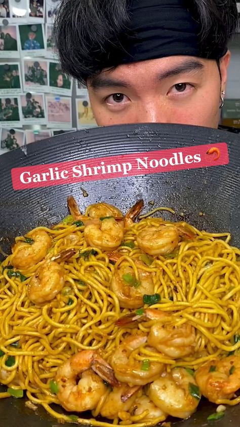 vibewithchu on Instagram: Garlic Shrimp Noodle ~ This super quick and easy recipe is out of this world! 🤯 Especially for you garlic lovers, you won’t want to stop… Garlic Shrimp Noodles Asian, Asian Shrimp, Shrimp Noodles, Thai Noodles, Garlic Noodles, Asian Noodles, Garlic Shrimp, Noodle Recipes, Especially For You