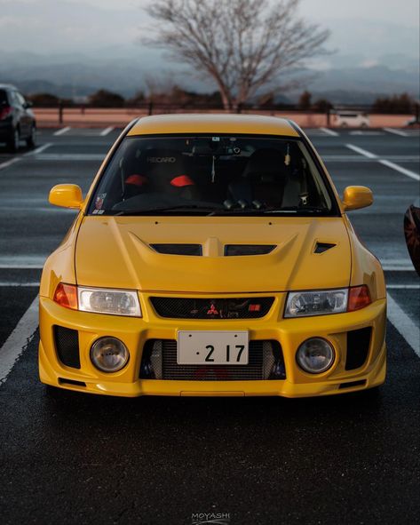 Gtr Car, Lancer Evo, Best Jdm Cars, Mitsubishi Evo, Lancer Evolution, Drifting Cars, Allah Photo, Mitsubishi Lancer Evolution, Automotive Art