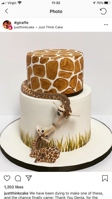 Giraffe Birthday Cakes, Giraffe Cake, Baby And Mother, Giraffe Cakes, Birthday Cake Decorating Ideas, Safari Cakes, Animal Cakes, Cake Decorating Ideas, Simple Birthday