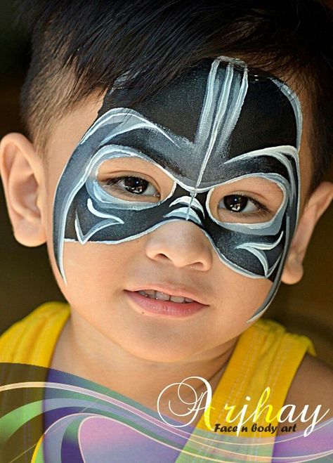 Darth Vader Face Paint, Superhero Face Painting, Darth Vader Face, Face Painting For Boys, Face Paint Ideas, Face Painting Easy, Kids Face Paint, Pintura Facial, Simple Face