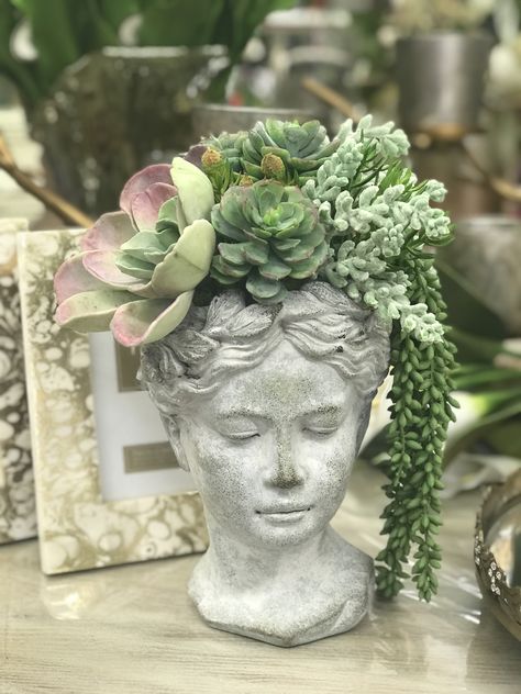 Statue Head, Container Garden Design, Succulent Garden Design, Garden Art Ideas, Succulent Garden Diy, Succulent Gardening, Garden Artwork, Garden Containers, Garden Art Crafts