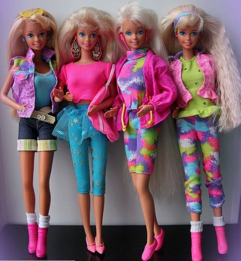 90s Barbies Totally Hair Barbie, 1990 Style, 90s Barbie, Barbie 80s, Old Dress, Barbie 90s, Barbie Sets, Fall Fashion Skirts, Barbie Outfits