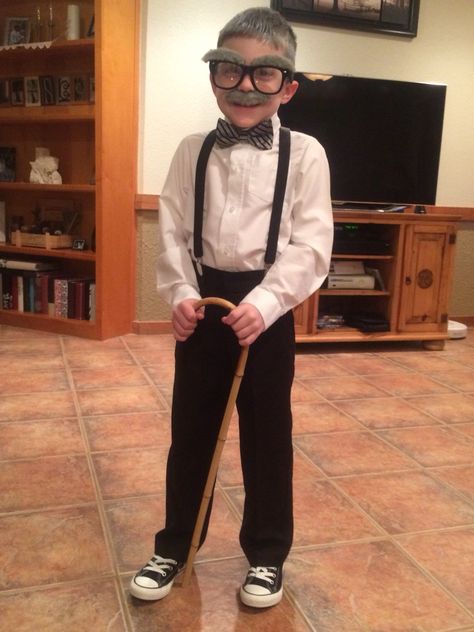 Here's my 100 year old man dressed to celebrate his 100th day of school Old Man Costume, 100 Días De Clases, School Spirit Week, School Spirit Days, 100 Day Of School Project, Recipe Crockpot, Spirit Week Outfits, School Costume, Chop Recipes