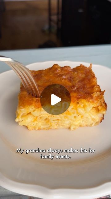 Carole Hector on Instagram: "macaroni pie 🙌🏾 full recipe on website (carolefood.com or link in bio) #trinidadianfood #macaronipie #trinimacaronipie" Macaroni Pie Trinidadian, Trinidad Macaroni Pie Recipe, Macaroni Pie Recipe, Macaroni Pie, Trinidadian Recipes, Around The World Food, December 4, Pie Recipe, Macaroni