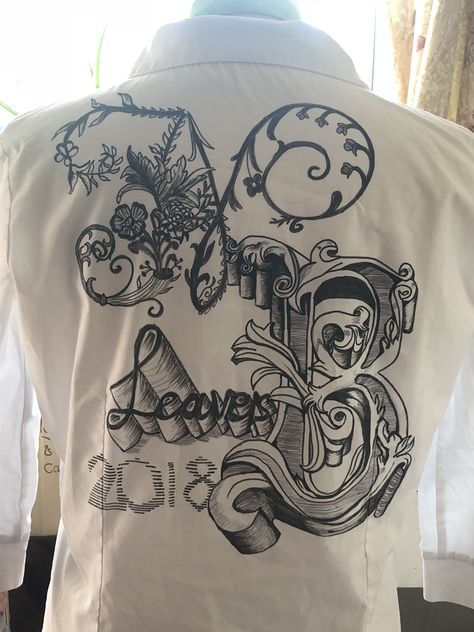 My school leavers shirt Graffiti Leavers Shirt, Cool Leavers Shirt Designs, Leavers 2023 Shirt Ideas, Leavers Shirt Designs Aesthetic, Leavers T Shirts Design, Shirt Signing Ideas School, Leaver Shirts Ideas, Year 11 Leavers Shirt Ideas, Leavers Day Shirt Designs