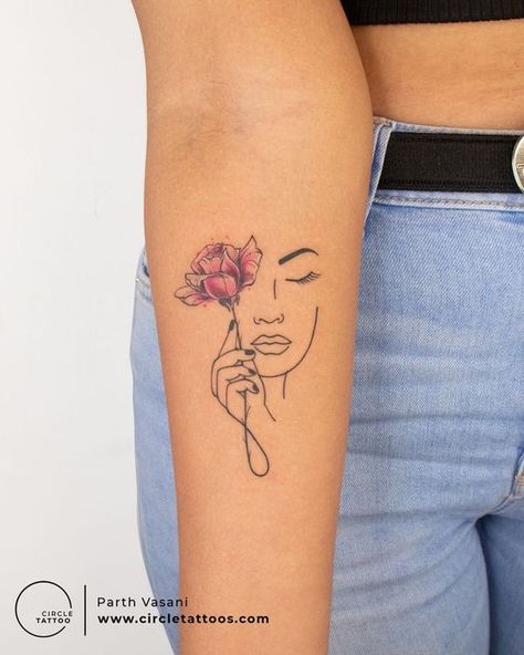 Line Art Face Tattoo, Tattoos Face, Tattoo Line Art, Wife Tattoo, Artsy Tattoos, Face Tattoos For Women, One Line Tattoo, Tattoo Beautiful, Tattoo Line