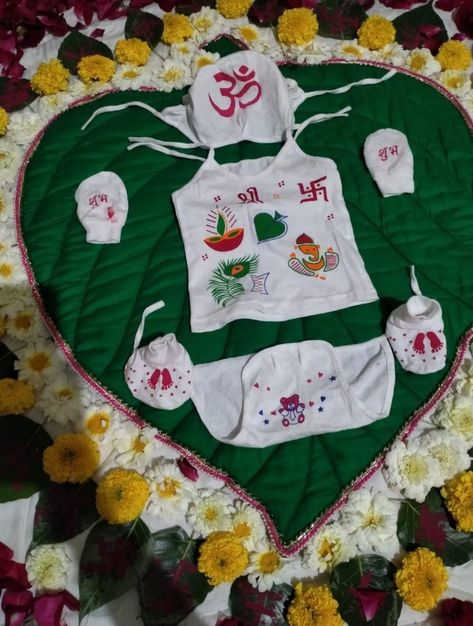 Baby 6 day celebration, 6thi decoration Baby 6 Day Ceremony, 6thi Decoration Baby Boy, Chathi Decoration Room Baby Boy, Chathi Clothes Baby Boy Decoration, Chatti Decoration Idea, Baby Chatti Decorations, 6th Day Baby Decoration, 6thi Decoration, Chathi Decoration