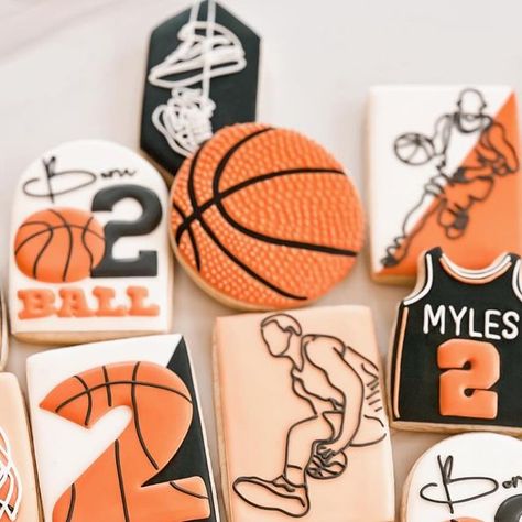 L A U R E N   A S H   C O O K I E S on Instagram: "Born 2️⃣ Ball! 🏀  Happy Birthday Myles! 🥳 . . . . Designs sent to me to recreate. ✨ . . #basketballcookies #born2ball #2ndbirthdaycookies #birthdayboycookies #sportscookies #basketballbirthday #sugarcookies #decoratedsugarcookies #decoratedcookies #cookiesofinstagram #sugarcookiesofinstagram #cookiedecorator #cookieartist #royalicingcookies #instacookies #cookiegram #sportcookies #basketballtreats" Born 2 Ball Cookies, Born 2 Ball Birthday, Born 2 Ball, Basketball Treats, Basketball Cookies, Ball Cookies, Sports Cookies, Cookie Gram, Basketball Party