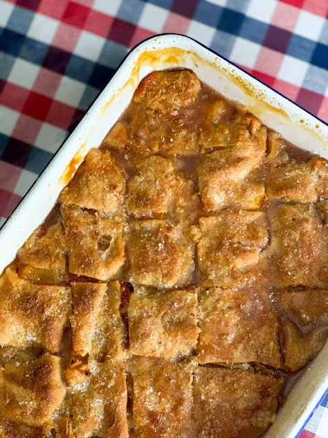 Peach Cobbler With Dumplings, Old Fashioned Peach Cobbler, Peach Dumplings, Fresh Peach Cobbler, Peach Butter, Peach Dessert, Apple Dumplings, Peach Desserts, Peach Cobbler Recipe