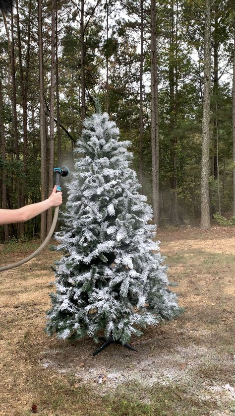 How to Flock An Artificial Christmas Tree - Domestically Blissful 5 Foot Christmas Tree, Domestically Blissful, Fake Christmas Tree, Cheap Christmas Trees, Gifts Drawing, Fake Christmas Trees, Faux Christmas Trees, Snowy Christmas Tree, Flocked Trees