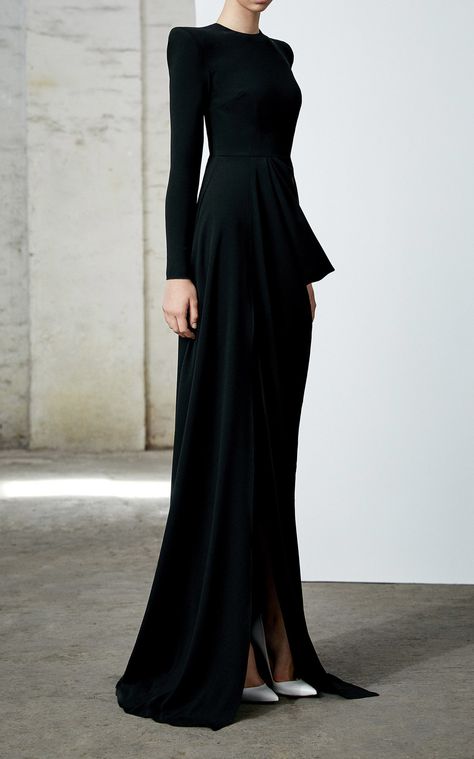 Long Sleeve Dress Formal Classy, Sleeve Dress Formal, Vogue Subscription, Masquerade Ball Gowns, Drape Gown, Body Details, Black Ball Gown, Patrick Demarchelier, Drape Gowns