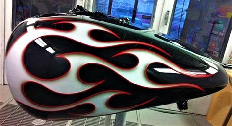 Gas Tank Paint Ideas, Cool Skull Drawings, Gas Tank Paint, Custom Motorcycle Paint Jobs, Bike Tank, Cool Motorcycle Helmets, Drippy Fits, Candy Paint, Custom Paint Motorcycle