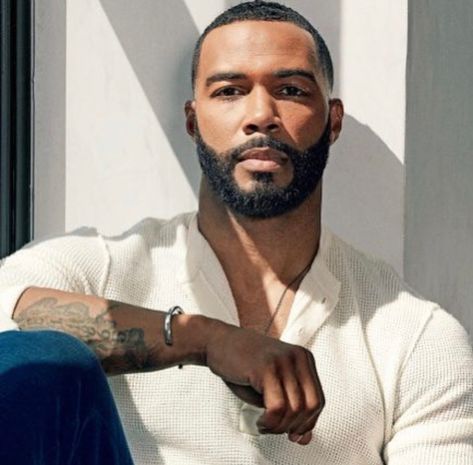 Omari Hardwick Facial Photography, Men Street Look, Blogger Aesthetic, Men Skincare, Omari Hardwick, What Inspires Me, Black Men Beards, Gym Lifestyle, Black Skin Care