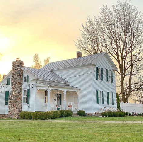 Stone for chimney Houses With Chimneys Exterior, Louisiana Farmhouse, Farmhouse Colonial, Future Farmhouse, Buy Dirt, Farmhouse Designs, American Farmhouse, Farm Houses, Farmhouse Remodel