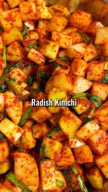 Mama Linda on Instagram: "✨👇🏼 Full recipe:  RADISH KIMCHI  Ingredients: 6 lb. Korean radish or daikon  3 Tbsps sea salt or kosher salt 3 Tbsps sugar 1.5 tsp ginger 3 Tbsps garlic 1/3 cup fish sauce 1 cup Korean hot pepper flakes  1 cup garlic chives, chopped 4 green onions, chopped  1/2 cup radish juice  Steps:  Wash and peel radish.  Cut radish into bite size (about 1” cubes).  Mix radish, salt & sugar in a bowl. Let sit for 30 minutes.  Drain juice but save 1/2 cup.  In a blender, add ginger, garlic, and 1/2 cup of radish juice. Blend till smooth.  Combine radish, blended ginger garlic mixture, fish sauce, Korean hot pepper flakes, green onions and garlic chives. Mix well.  Pack radish kimchi tightly in a food safe container, press down to remove as much air as possible. Leave a little Korean Radish Recipes, Pickles Radishes, Daikon Radish Recipes, Radish Kimchi Recipe, Kimchi Ingredients, Korean Radish, Radish Kimchi, Kimchi Recipe, Garlic Chives