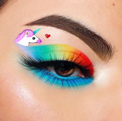 Unicorn Eyeshadow, Smile With Your Eyes, Lip Art Makeup, Barbie Makeup, Ethereal Makeup, Dope Makeup, Shadow Art, Creative Eye Makeup, Holiday Makeup