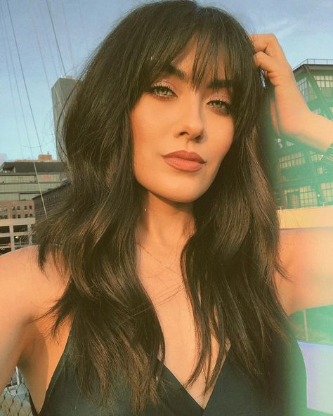 Melissa Alatorre on Instagram: “¿Cómo se llama? 💃🏻 // a little fringe for fall thanks to @__d__l__a__ (thank you to @jonreymanhair for setting us up at…” Melissa Alatorre, Hello Hair, Straight Hair Extensions, Long Gray Hair, Cut Her Hair, Texturizer On Natural Hair, Braids For Long Hair, Braids For Short Hair, Everyday Hairstyles