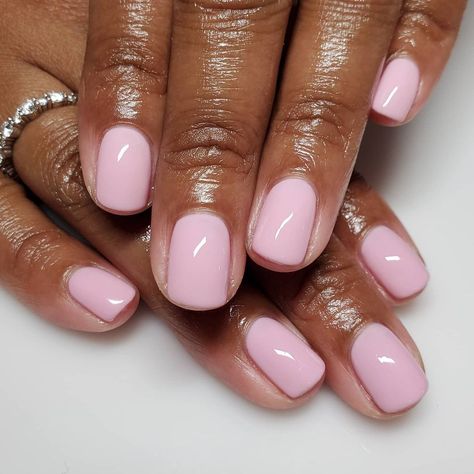 NiCole on Instagram: “"Hollywood & Vibe" @opi #hollywood&vibe” Baby Pink Toes Nails, Baby Pink Dip Nails, Subtle Pink Nails, Baby Pink Manicure, Dipped Nails Ideas Spring, Baby Pink Gel Nails, Baby Pink Nail Polish, Italy Nails, Dream Salon