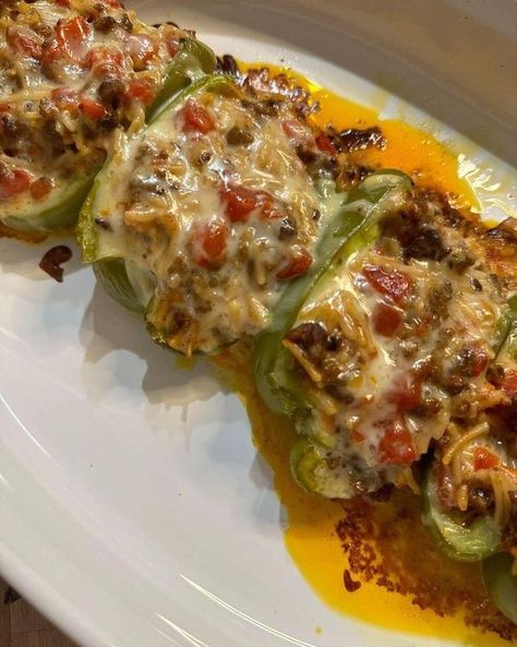 Taco Stuffed Bell Peppers, Taco Meat Seasoning, Baked Peppers, Stuffed Bell Pepper, Gourmet Tacos, Taco Rice, Taco Spice, Main Dish Casseroles, Grandma's Recipes