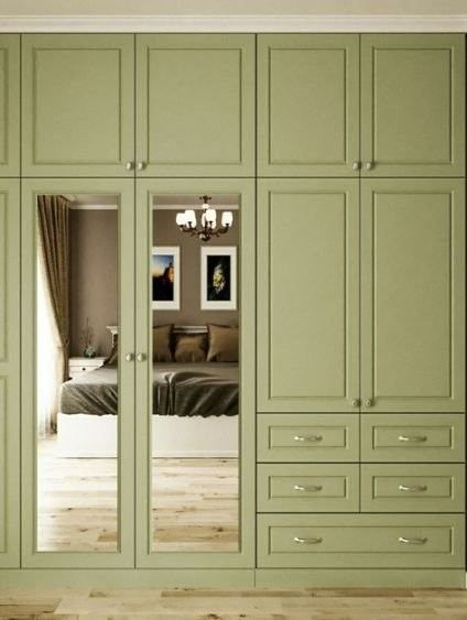 Built In Wardrobe Ideas With Mirror, Full Length Wardrobe Design, Big Wardrobe Design, Full Wall Wardrobe, Built In Wardrobe Ideas, Built In Wardrobe Doors, Wardrobe Design Ideas, Big Bedroom, Closet Mirror