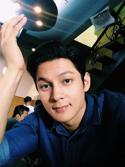 Joseph Marco Ivan Dorschner, Joseph Marco, Man Reference, Maja Salvador, Gma Network, Born Again Christian, Crush Pics, Star Magic, Head & Shoulders