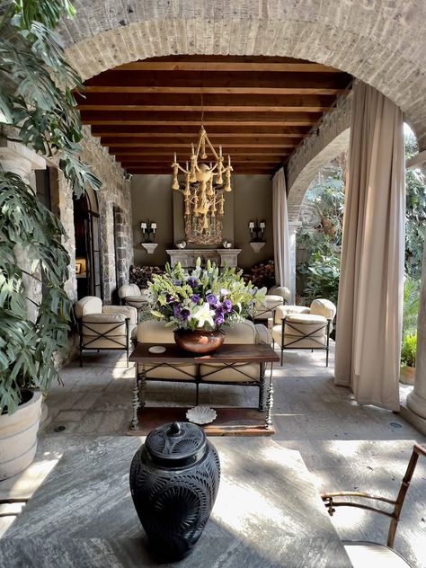 At Home in San Miguel de Allende with Jeffry Weisman and Andrew Fisher - Quintessence Hacienda Interior Design, Modern Hacienda, Hacienda Style Homes, Spanish Villa, Mexican Home, Hacienda Style, Types Of Houses, Porch Patio, Outdoor Rooms