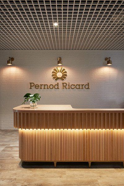 Pernod Ricard Office, Hotel Counter Design Reception Desks, Counter Shop Design, Shop Reception Design, Hotel Desk Design, Hotel Reception Design Receptionist Desk, Hotel Counter Design, Counter Reception Design, Hotel Lobby Design Reception Counter